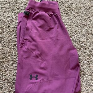 Under Armour Men’s Sports pants.